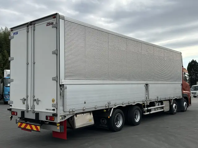 ＵＤ クオン 2PG-CG5CAの写真2