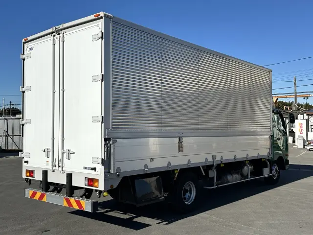 三菱 ファイター 2KG-FK72Fの写真2