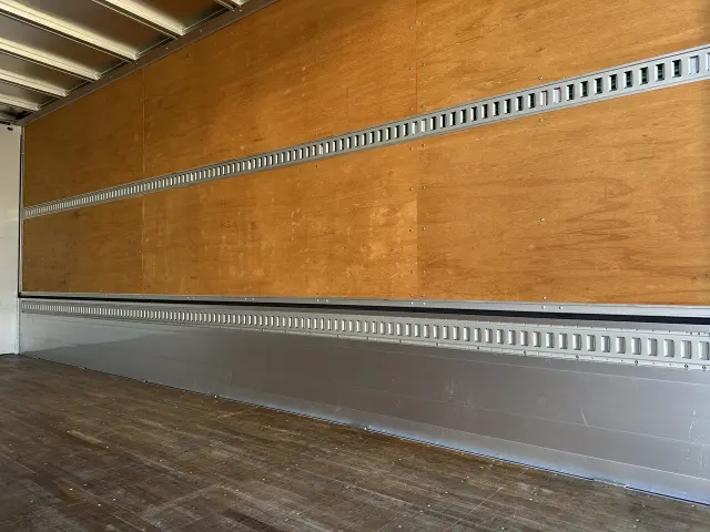 三菱 ファイター 2KG-FK72Fの写真16