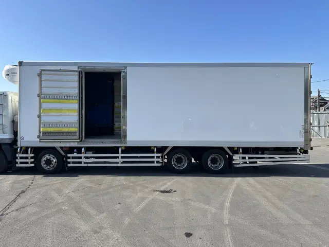 三菱 スーパーグレート QPG-FS65VZの写真5