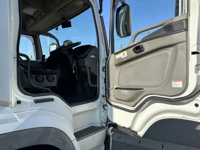 三菱 スーパーグレート QPG-FS65VZの写真21