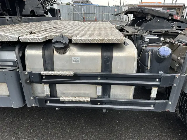 いすゞ ギガ 2KG-EXD52CDの写真10