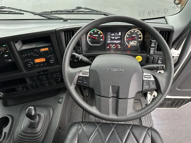 いすゞ ギガ 2KG-EXD52CDの写真18