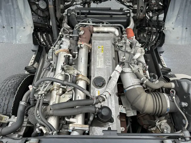 いすゞ ギガ 2KG-EXD52CDの写真22