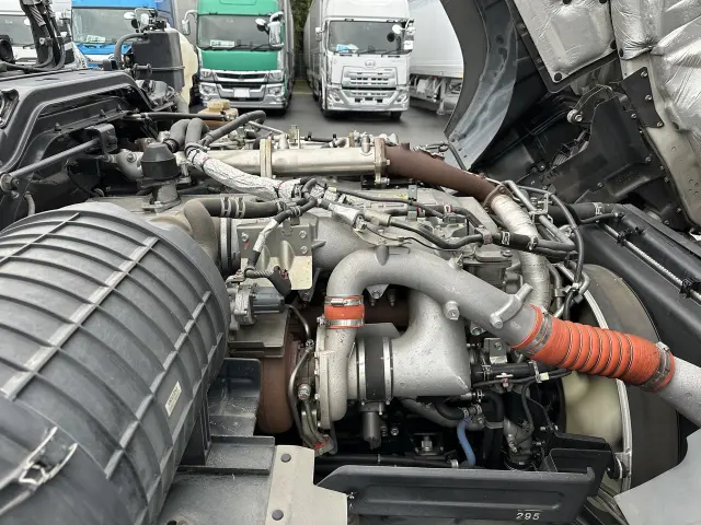 いすゞ ギガ 2KG-EXD52CDの写真24