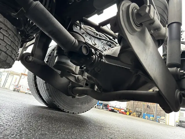 いすゞ ギガ 2KG-EXD52CDの写真26