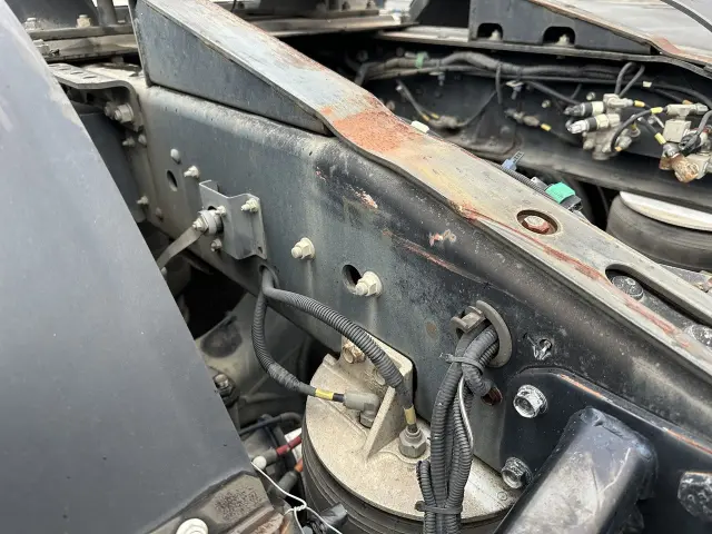 いすゞ ギガ 2KG-EXD52CDの写真29