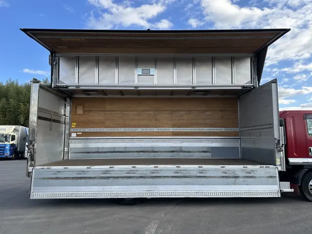 いすゞ フォワード 2RG-FRR90T2の写真8