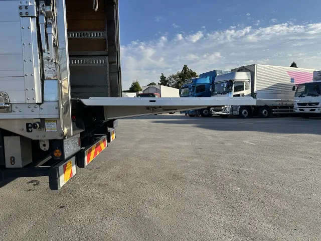 いすゞ フォワード 2RG-FRR90T2の写真30