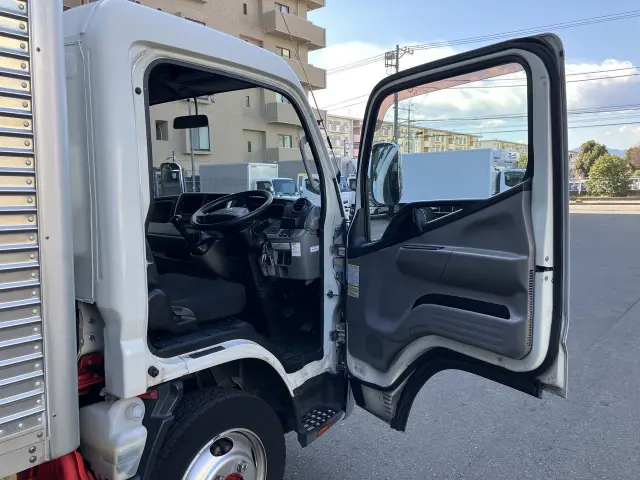 三菱 キャンター TPG-FEA50の写真19