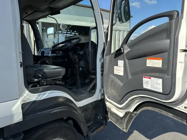 いすゞ フォワード 2RG-FRR90S2の写真18