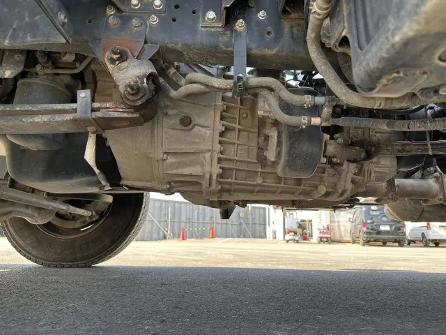 いすゞ フォワード 2RG-FRR90S2の写真26