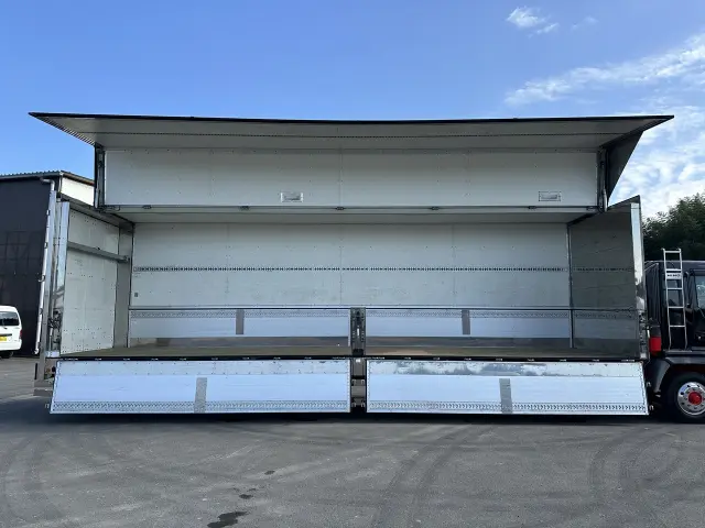 日野 プロフィア KL-FW1KXHGの写真9
