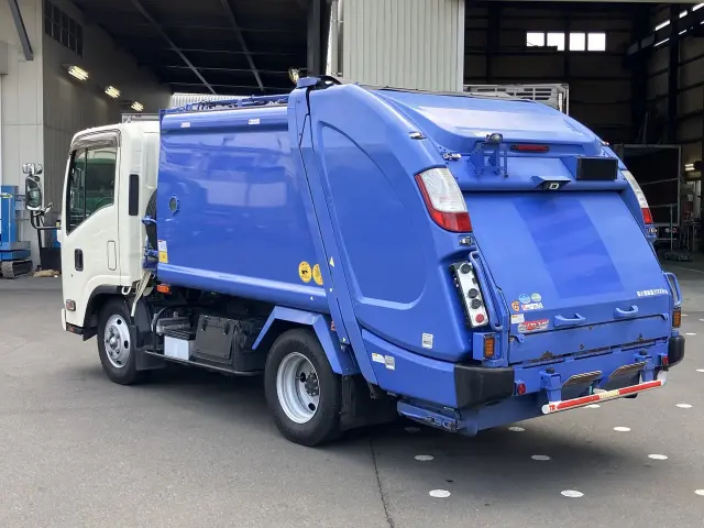 いすゞ エルフ TPG-NMR85ANの写真6