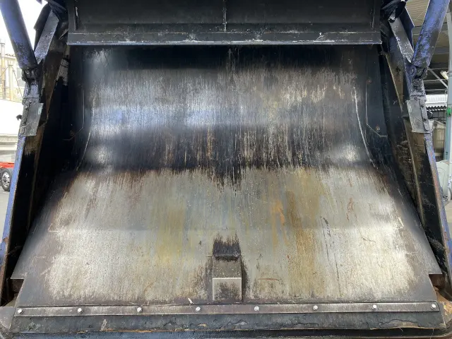 いすゞ エルフ TPG-NMR85ANの写真13