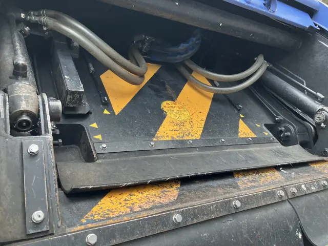 いすゞ エルフ TPG-NMR85ANの写真31