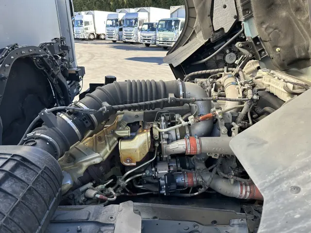 日野 プロフィア 2DG-FR1AHGの写真24