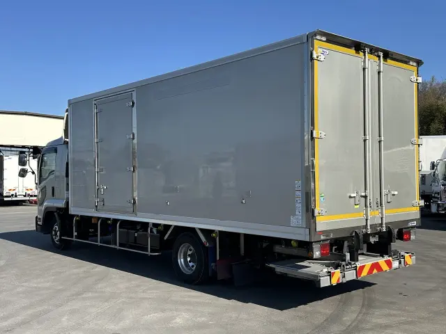 いすゞ フォワード 2PG-FRR90T2の写真6