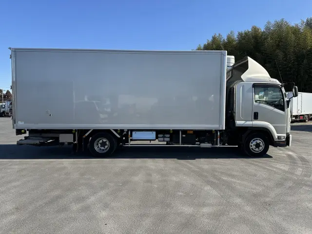 いすゞ フォワード 2PG-FRR90T2の写真7