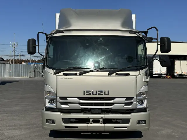いすゞ フォワード 2PG-FRR90T2の写真9