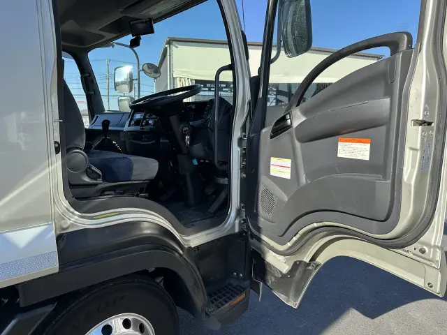 いすゞ フォワード 2PG-FRR90T2の写真21