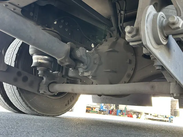 いすゞ フォワード 2PG-FRR90T2の写真27