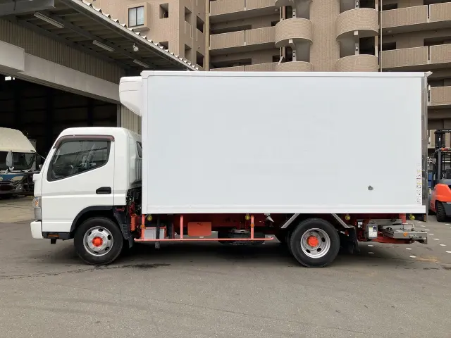 三菱 キャンター TPG-FEB80の写真4