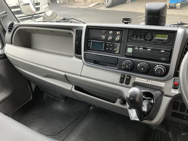 三菱 キャンター TPG-FEB80の写真21