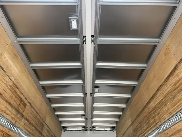 いすゞ フォワード 2RG-FRR90T2の写真15