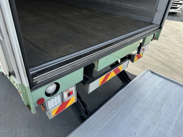 いすゞ フォワード 2RG-FRR90T2の写真19