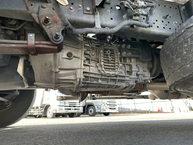 いすゞ フォワード 2RG-FRR90T2の写真26