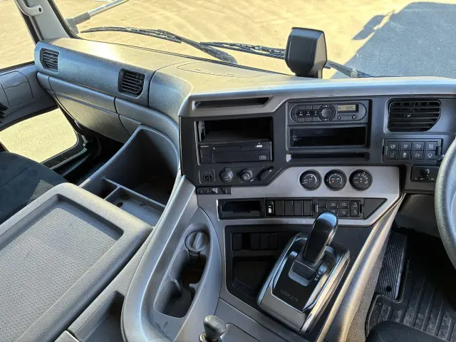 UD クオン 2PG-GK5AABの写真19