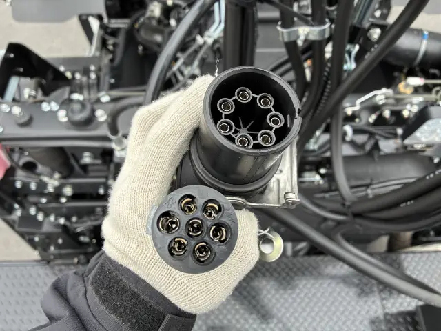 三菱 スーパーグレート 2KG-FV80VJRの写真14