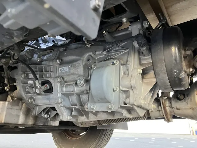 三菱 キャンター 2PG-FEB90の写真26