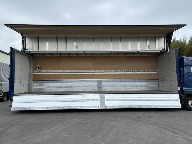 ＵＤ クオン 2PG-CG4FAの写真8