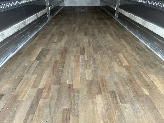 ＵＤ クオン 2PG-CG4FAの写真13