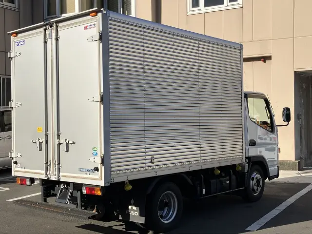 三菱 キャンター 2RG-FBA20の写真2