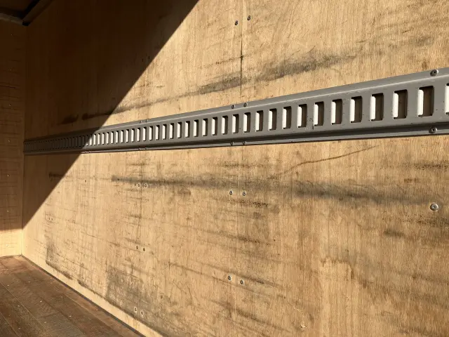 三菱 キャンター 2RG-FBA20の写真16