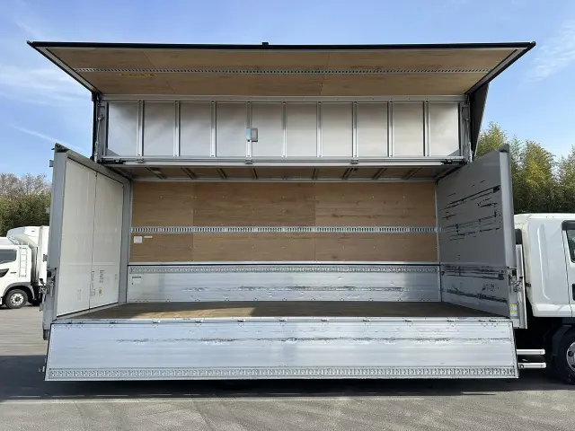 いすゞ フォワード 2RG-FRR90T2の写真8