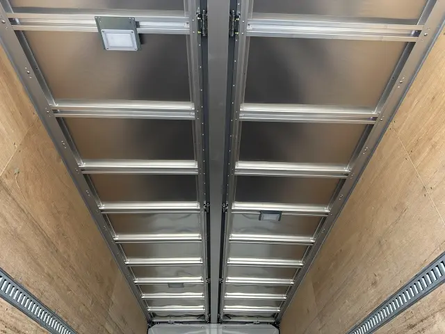 いすゞ フォワード 2RG-FRR90T2の写真15