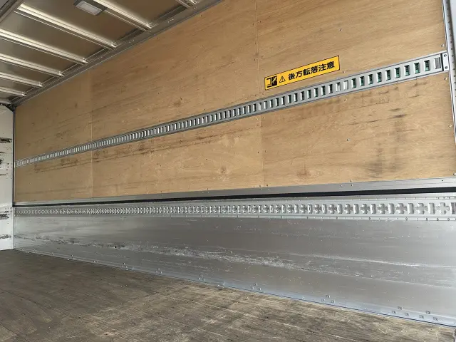 いすゞ フォワード 2RG-FRR90T2の写真16