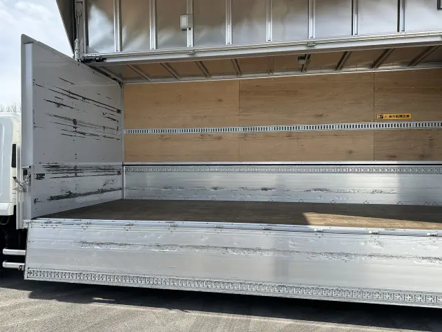 いすゞ フォワード 2RG-FRR90T2の写真17