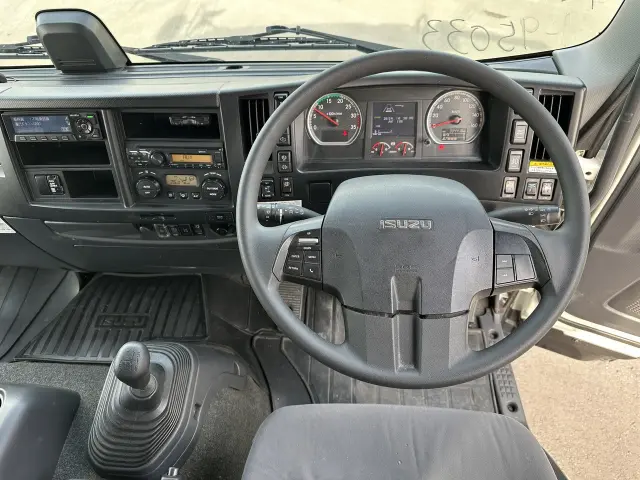 いすゞ フォワード 2RG-FRR90T2の写真21
