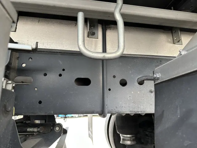 いすゞ フォワード 2RG-FRR90T2の写真31