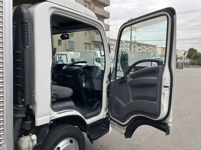 いすゞ エルフ TRG-NPR85ANの写真19