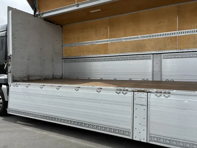 三菱 スーパーグレート 2PG-FU74HZの写真17