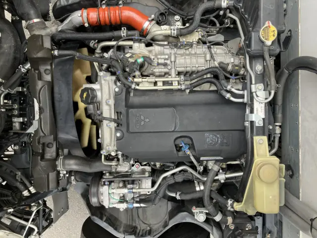 三菱 キャンター 2PG-FBAV0の写真23