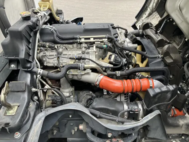 三菱 キャンター 2PG-FBAV0の写真25