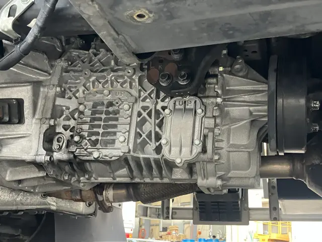 日野 デュトロ TKG-XZU710Mの写真26