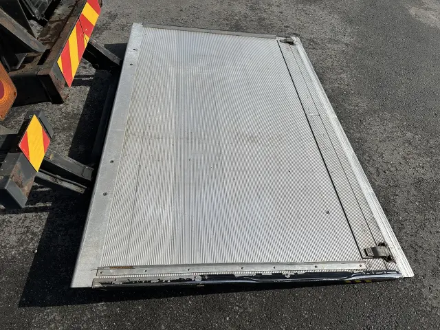 三菱 ファイター 2KG-FK65FZの写真33